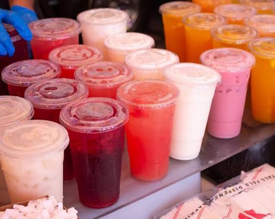 Image: Refreshing aguas frescas
